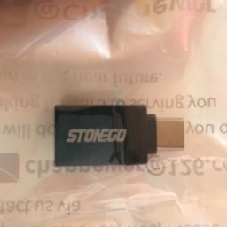 Verkaufe Original verpackten C-Stecker zu USB
