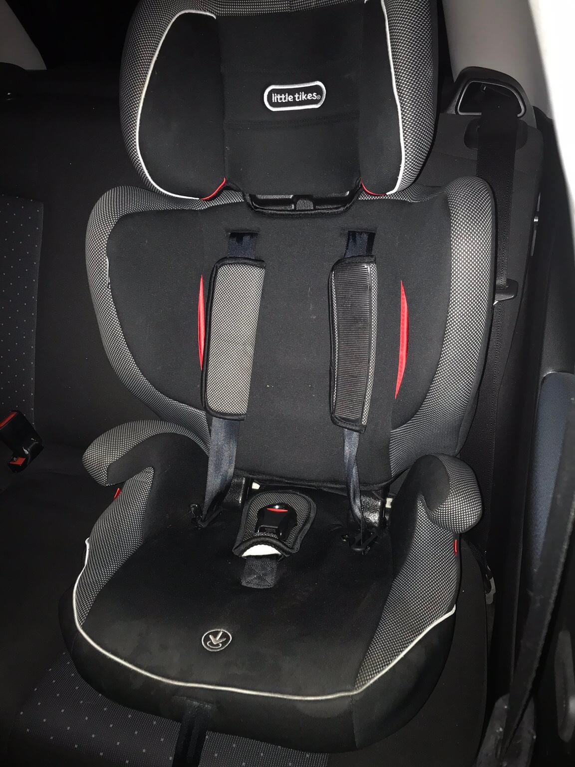 Little tikes circuit 2025 car seat installation