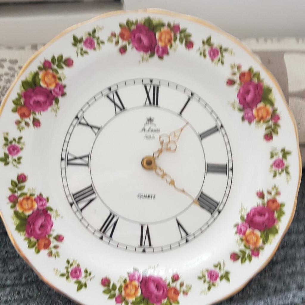 QUARTZ ST LOUIS Fruit Clock Finest Bone China Made In England (Works)  £15.00 - PicClick UK