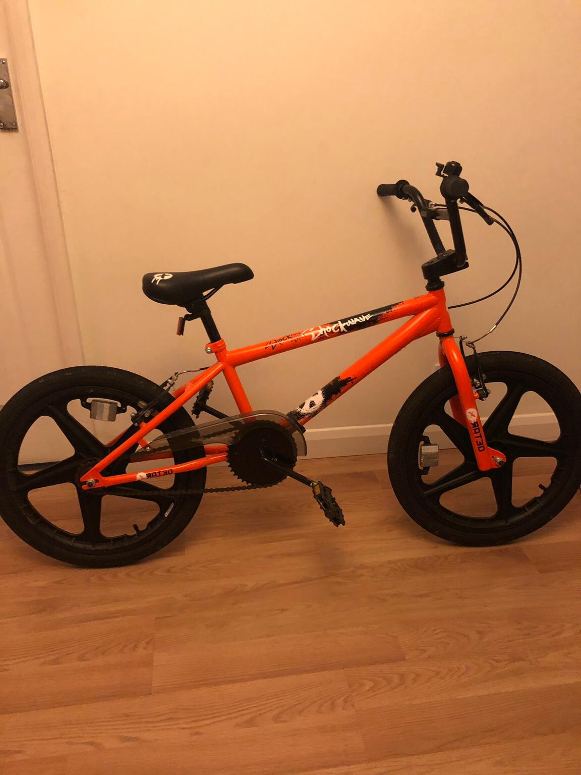 halfords apollo bike 20 inch