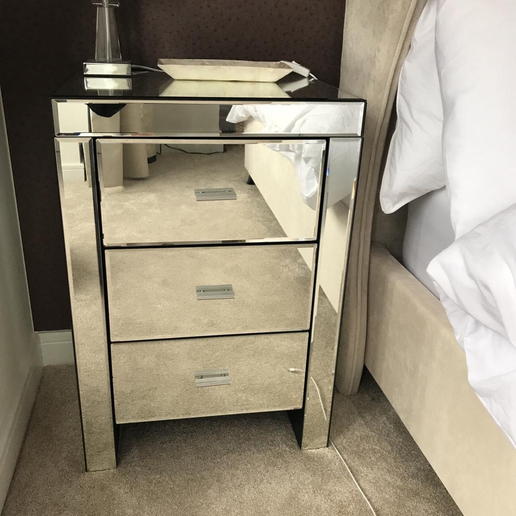 Romano mirrored deals bedside 3 drawer