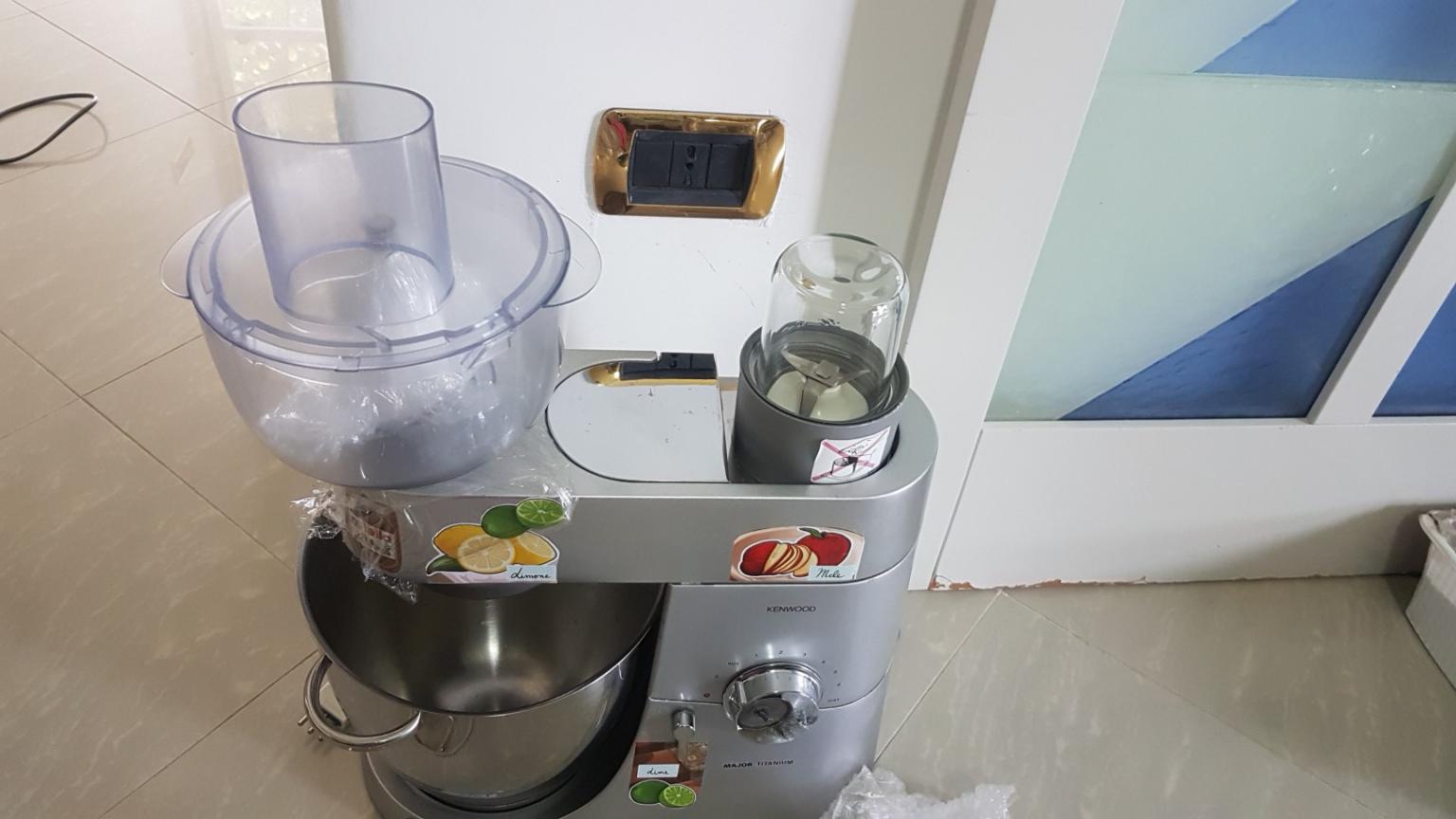 KENWOOD PLANETARIO ATTACCO ACCESSORI BAIONETTA SCATOLA INGRANAGGI KM020 KM021