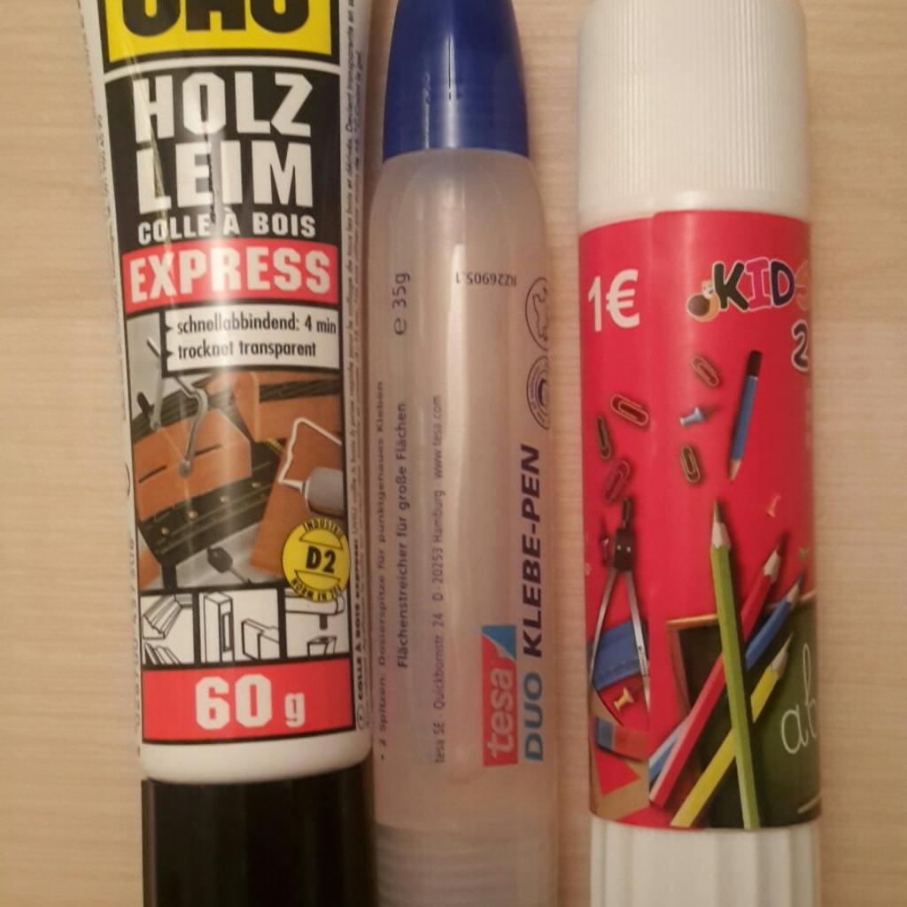 UHU, tesa, TEDI 3x verschiedener Kleber🤗 in 91522 Ansbach for free for sale