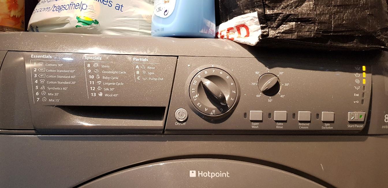 hotpoint hv8b593