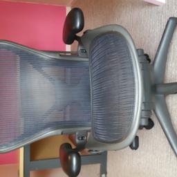 HERMAN MILLER BLACK MESH ERGONOMIC OFFICE CHAIR
Used but in good condition, with some minor scuffs.
RRP over £800
Apologies for the photos, I can't turn them round!
Collection only from the Oldham area