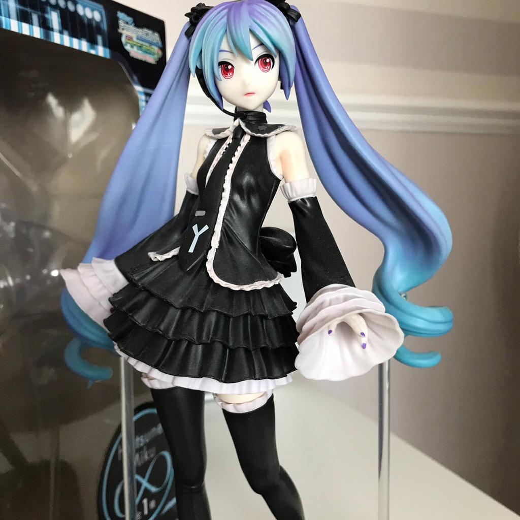 Hatsune Miku - Infinity Module figure in SE13 Lewisham für 10,00 £ zum ...