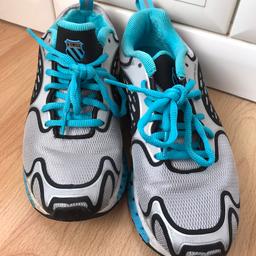Lovely ladies trainers. Turquoise and silver.
Only worn a handful of times so VVGC.
5.5