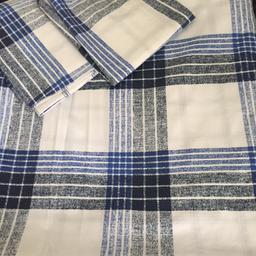 Excellent condition 
Collection only 
Navy and blue check