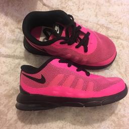 Nike pink girls trainers size 8.5 like new only worn twice . Excellent condition