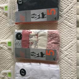 3 packs of midis pants the black pack has 4pairs in it the others 5 pairs
£3 per pack £8 all 3 packs
Unwanted Christmas present 