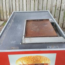 good burger trailer forsale ideal for ever event good wee earner 850 ono pm or call 07548709080
