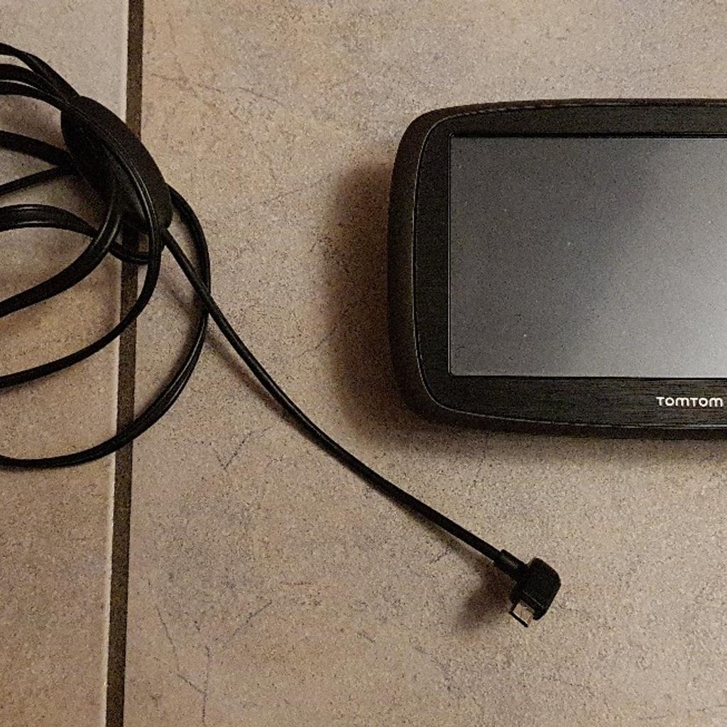 Tomtom Navigationsgerät mit Lifetime Maps in 36304 Alsfeld für € 65,00