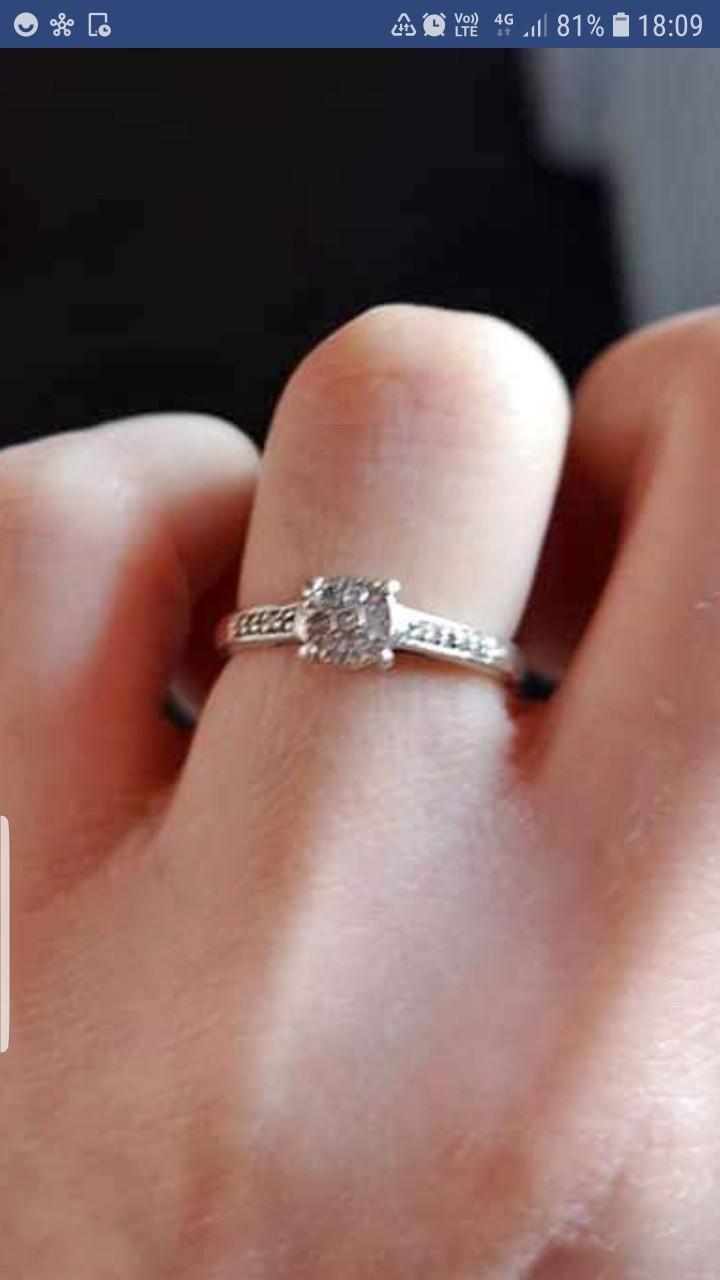 9ct gold, diamond engagement ring in BL4 Bolton für 99,00 £ zum Verkauf