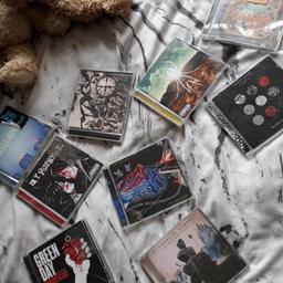 tøp, mcr, panic! green day and the killers cds