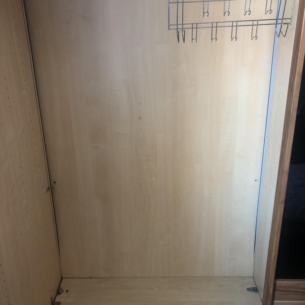 Wardrobe in B10 Birmingham für 10,00 £ zum Verkauf | Shpock DE