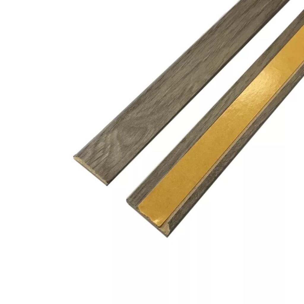 Grey oak flat laminated beading in LE5 Leicester for £10.00 for sale