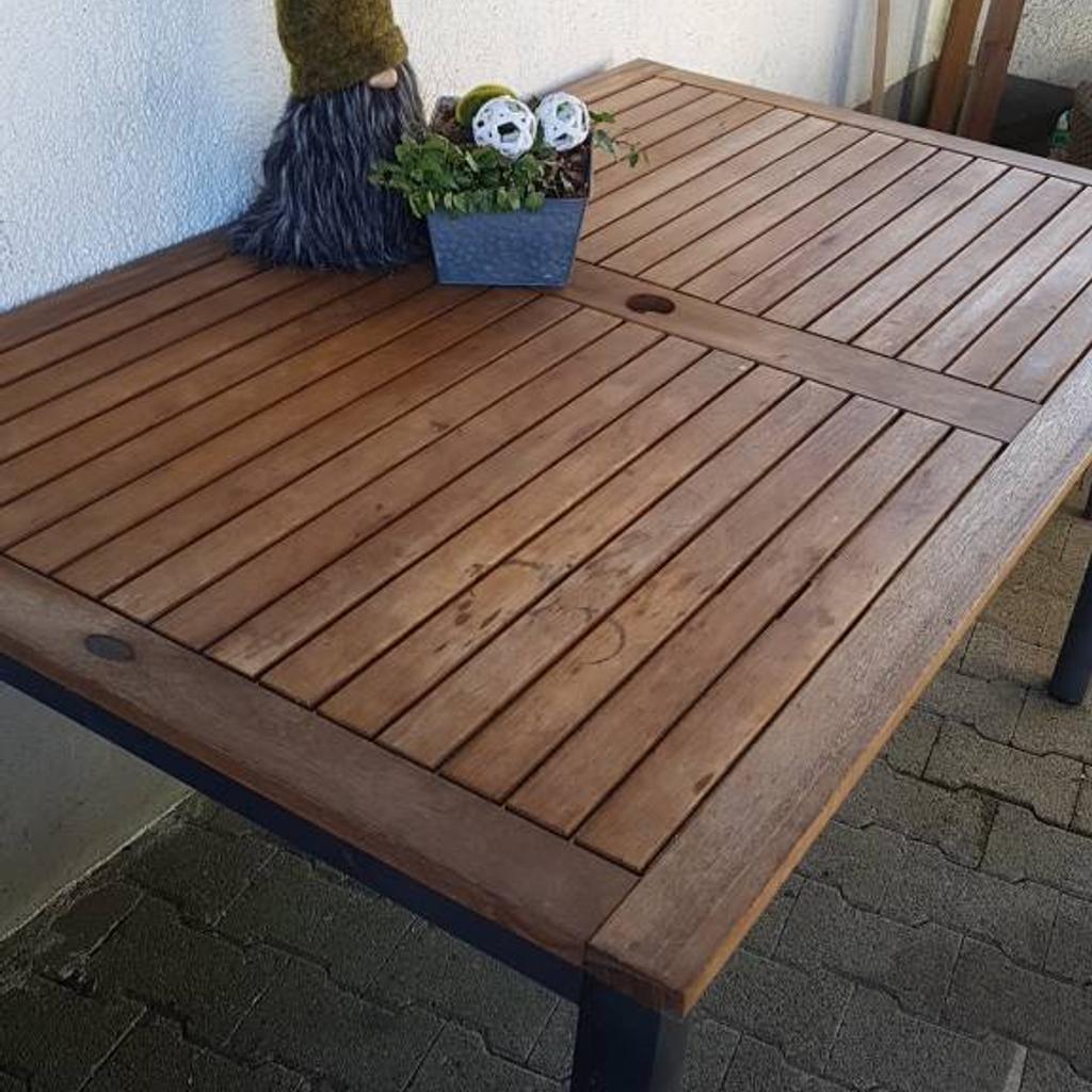 Gartentisch, Holztisch für Garten/ Terrass in 35606 Solms für 69,00 € zum Verkauf
