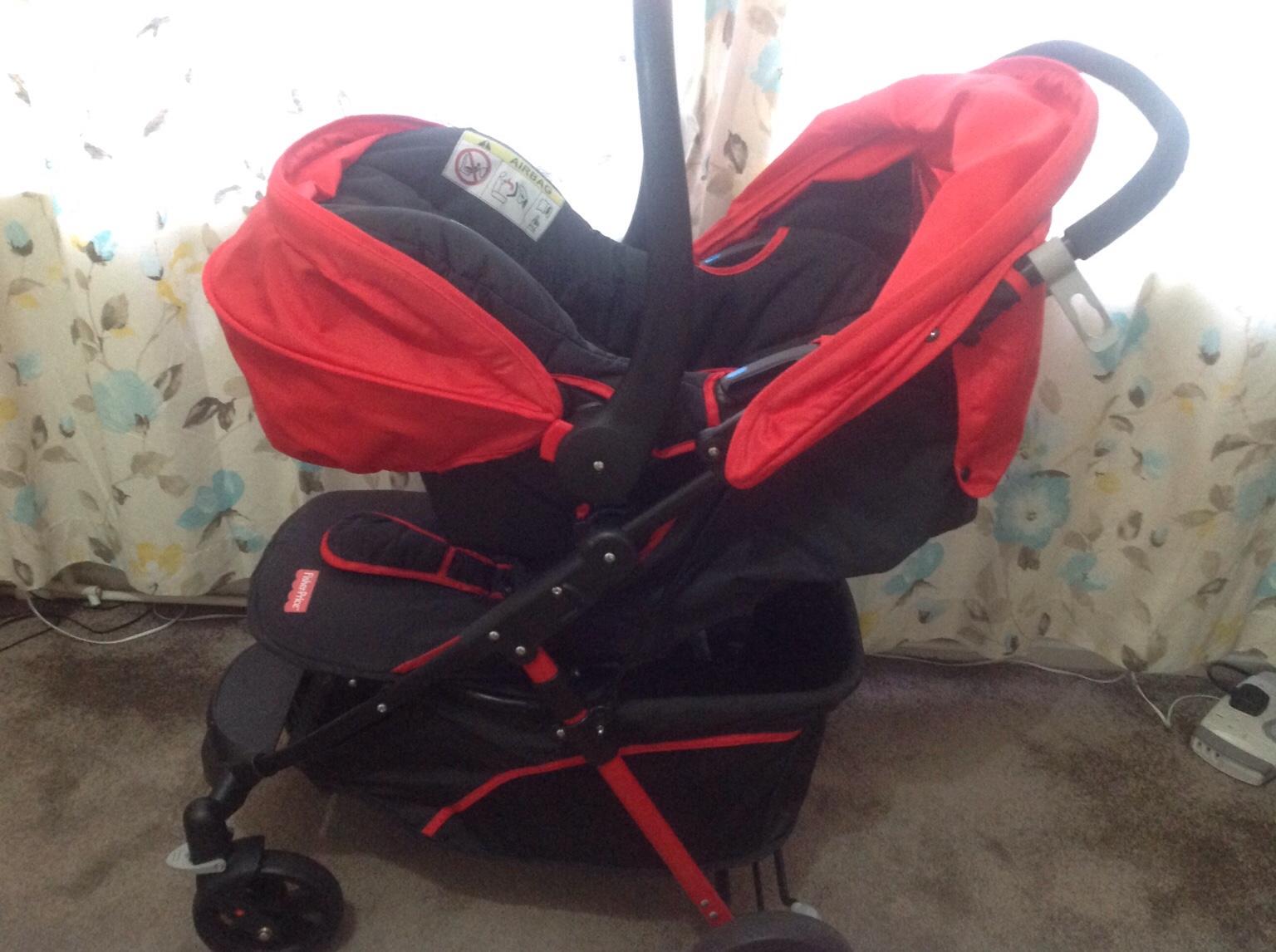 Fisher price outlet travel system