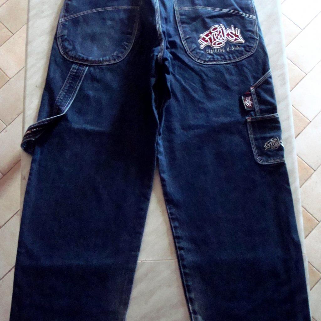 Baggy FREAKS tg. 36 americana no KANI in 00078 Rome fur 25 00 zum Verkauf Shpock AT