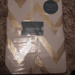 Brand new in packaging
white and gold 
single bed
collection only