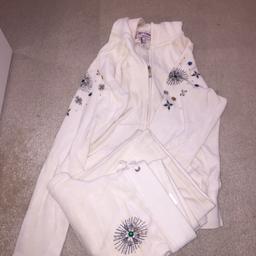 Cream juicy couture tracksuit size small selling for 40 pond plus £5 pond postage