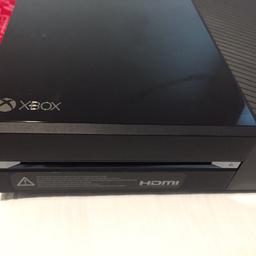 Very lightly used X box one catching dust.

Fully working and all pixies you see in the plastic box

Comes as it and no original box.

Need a quick sale on this one so make an offer. Thanks.