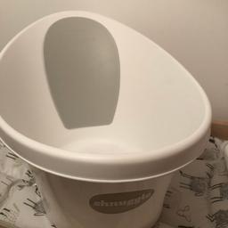 Just like brand new with labels! 
tried using this bath once & my baby didn’t like being sat up in a bath, it has been stored away since. Brought for £25 from mothercare, want £10.