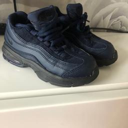 Nike 110s trainers size 8.5 like new perfect condition collection only