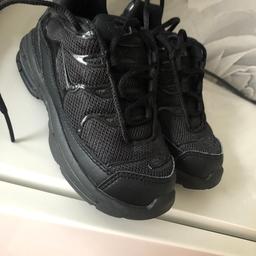 Nike TN trainers perfect condition like new. 8.5 size collection only