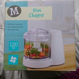 Morrisons brand mini chopper, ideal for salads, herbs etc. Given as a gift but never used. Box is unopened but not sealed. Selling due to clear out.
Cash on collection only please.