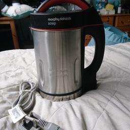 Morphy Richards soup and smoothie maker model number 501016.
1.6l capacity.
Bought with every intention of eating healthier but I have never actually used it. No box and lost original plug but I have supplied a replacement with it, hence the low price.
Cash on collection only please.