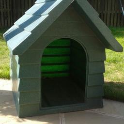 kennel suitable for large dog made from strong plastic 
Good condition