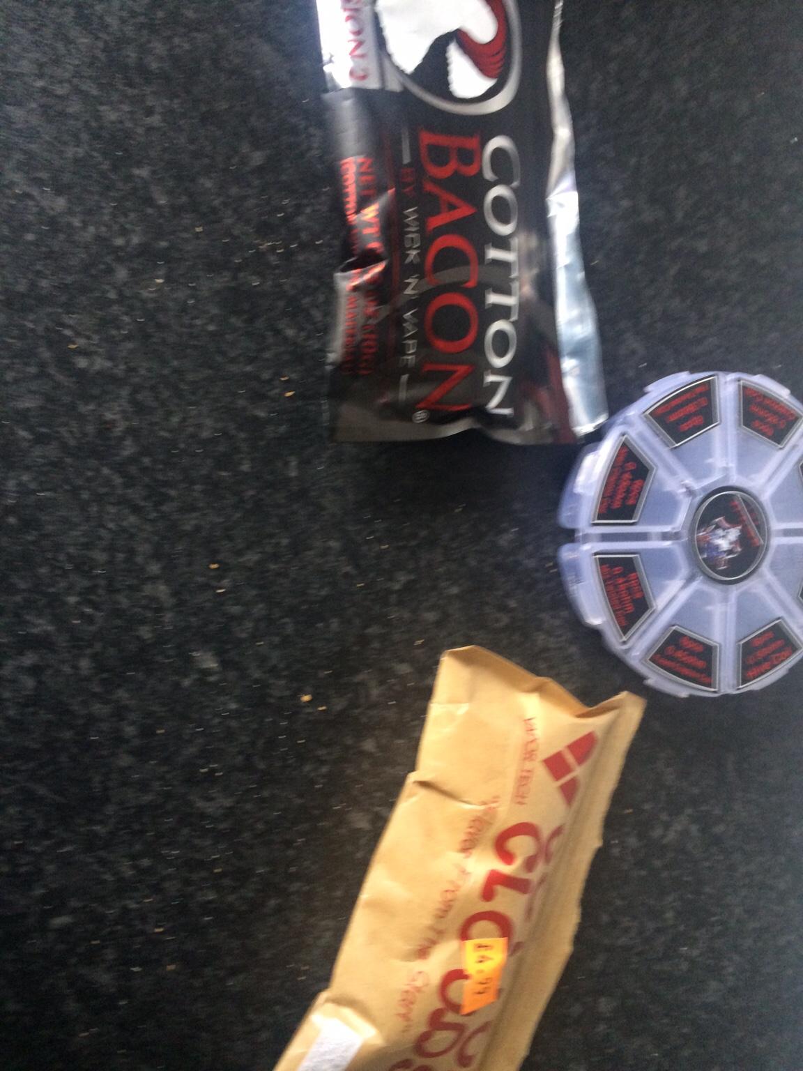 X2 packs coil cotton and 46 pre made coils in Dudley für 10,00 £ zum