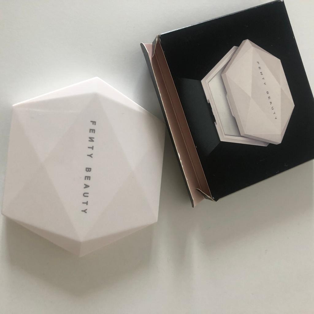 Fenty Beauty Compact Mirror in WC1H Camden for £15.00 for sale Shpock