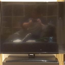 Collection only. Samsung UE42F5000AKXXU 42-inch widescreen Full HD tv. Purchased 2013. In perfect working condition, motherboard replaced once by Samsung tech in 2014. Includes remote. I/O as seen in picture.