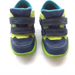 Wenig getragene Superfit Schuhe für
Jungs
Siehe Fotos
Innensohlenlänge – 15cm

Versand gegen Aufpreis möglich