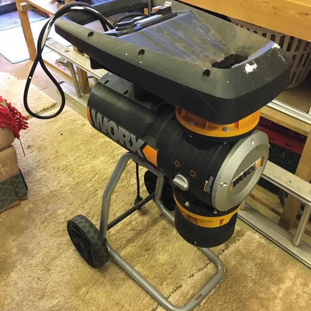 Garden Shredder Worx WG401E 2500w in Linford for 50.00 for sale