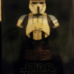 STAR WARS SHORETROOPER  CLASSIC BUST
GENTLR GIANT
CAN BE PICKED UP
OR BUYER PAYS POSTAGE