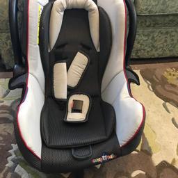 This is rarely used baby car seat. GREAT PURCHASE ONLY THIS WEEK 👍🏼
