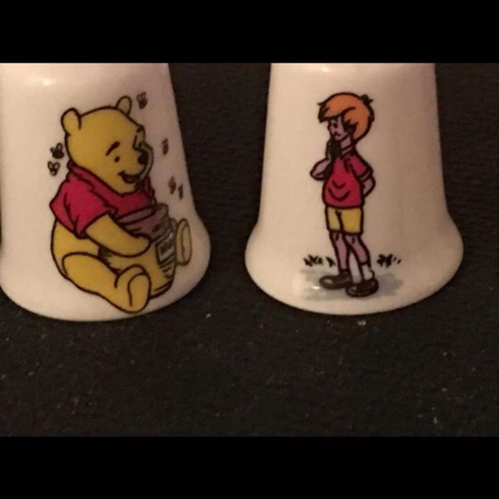 Winnie the Pooh thimbles
Complete set
7 thimbles
Christopher
Owl
Rabbit
Tigger
Eyhore
Piglet
Pooh

Perfect condition and stamp inside as seen on pictures

Collection only

Sutton on Sea
Ln12