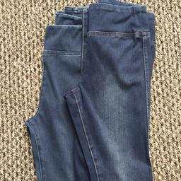 Jean leggings 
Good condition 
Collection only
