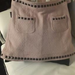 nice sexy light pink skirt
size 10/12  brand new
