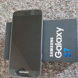 Is in a great condition.

No marks to front or back.

A well looked after phone.

Selling due to upgrade.

Unfortunately no charger.

Comes with box/manual.