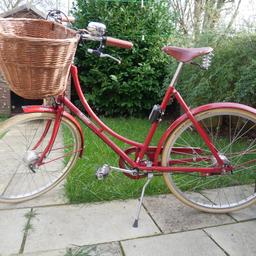 I have a Pashley bike to sell - very good condition, working well. Collection Streatham
