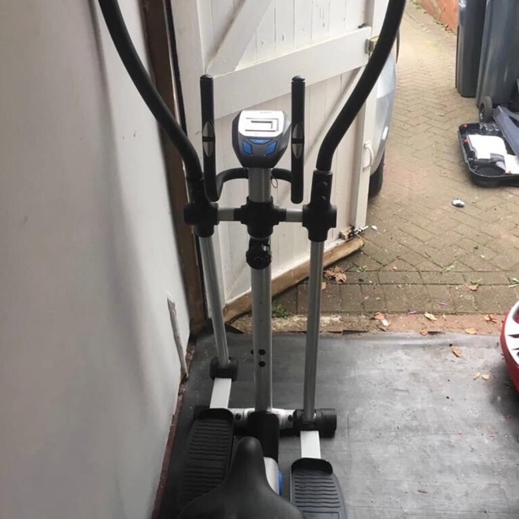 roger black 2 in 1 exercise bike and cross trainer