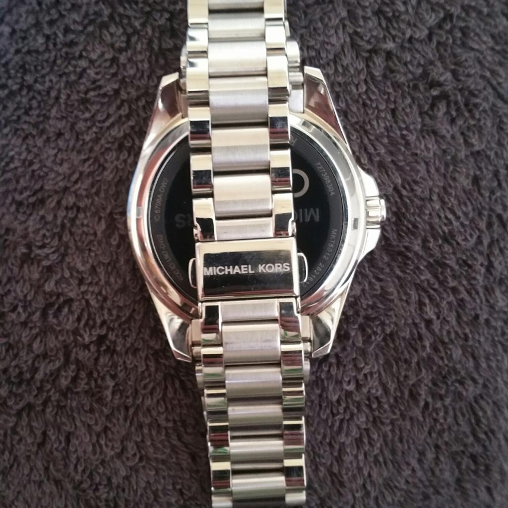 Michael kors hotsell smart uhr