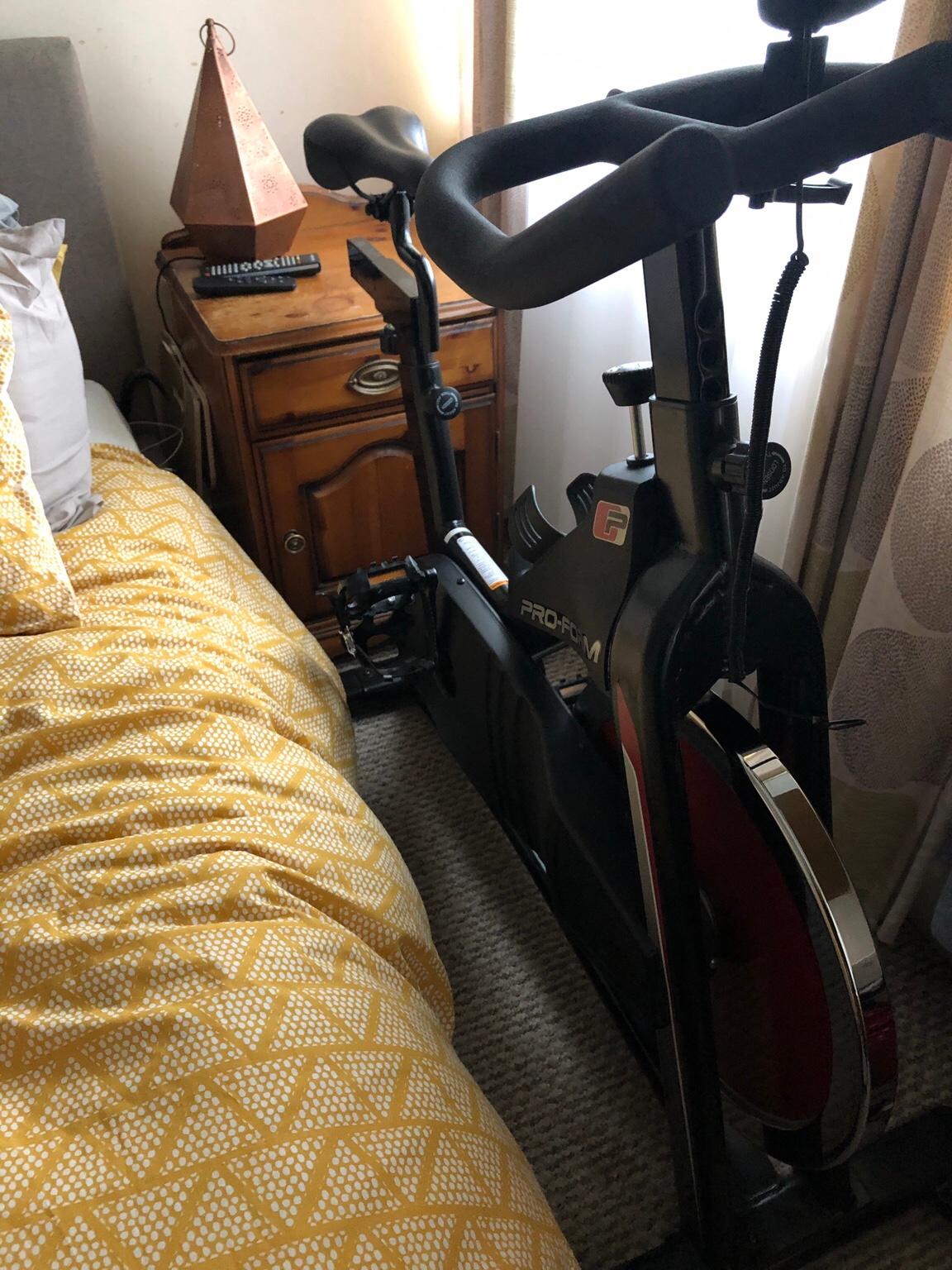 jll spin bike white