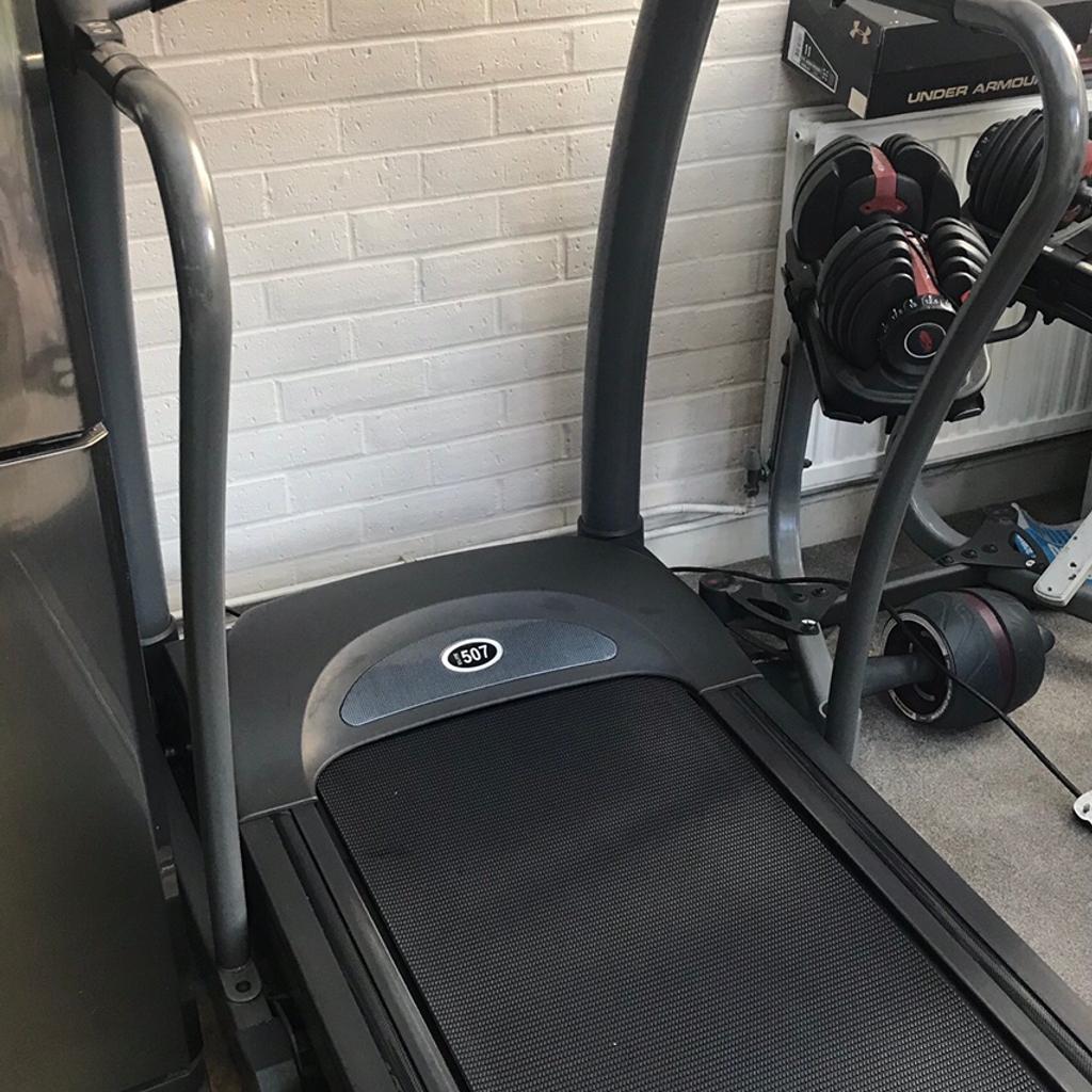 Horizon Elite 507 Folding Treadmill in DA9 Dartford for 400.00