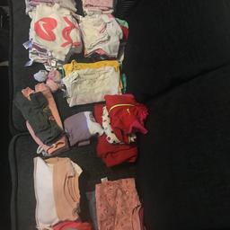Job lot! Baby girl clothes all clean. From smoke free and pet free home. There is now more than listed as I’ve added to the bundle

6x Outfits
2x tracksuits
2x gap body suits
3x trousers
4 pairs of socks
10x t-shirts
2x snow suits
26x baby grows (long and short sleeve)
3x pairs of pyjamas
14x sleep suits

All clothes are either from Primark, H&M, Gap or George.

Please ask for any information