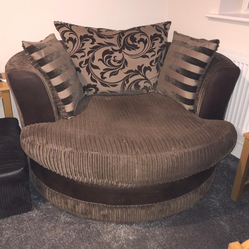 DFS cuddle sofa / chair in Market Weighton for £120.00 for sale Shpock